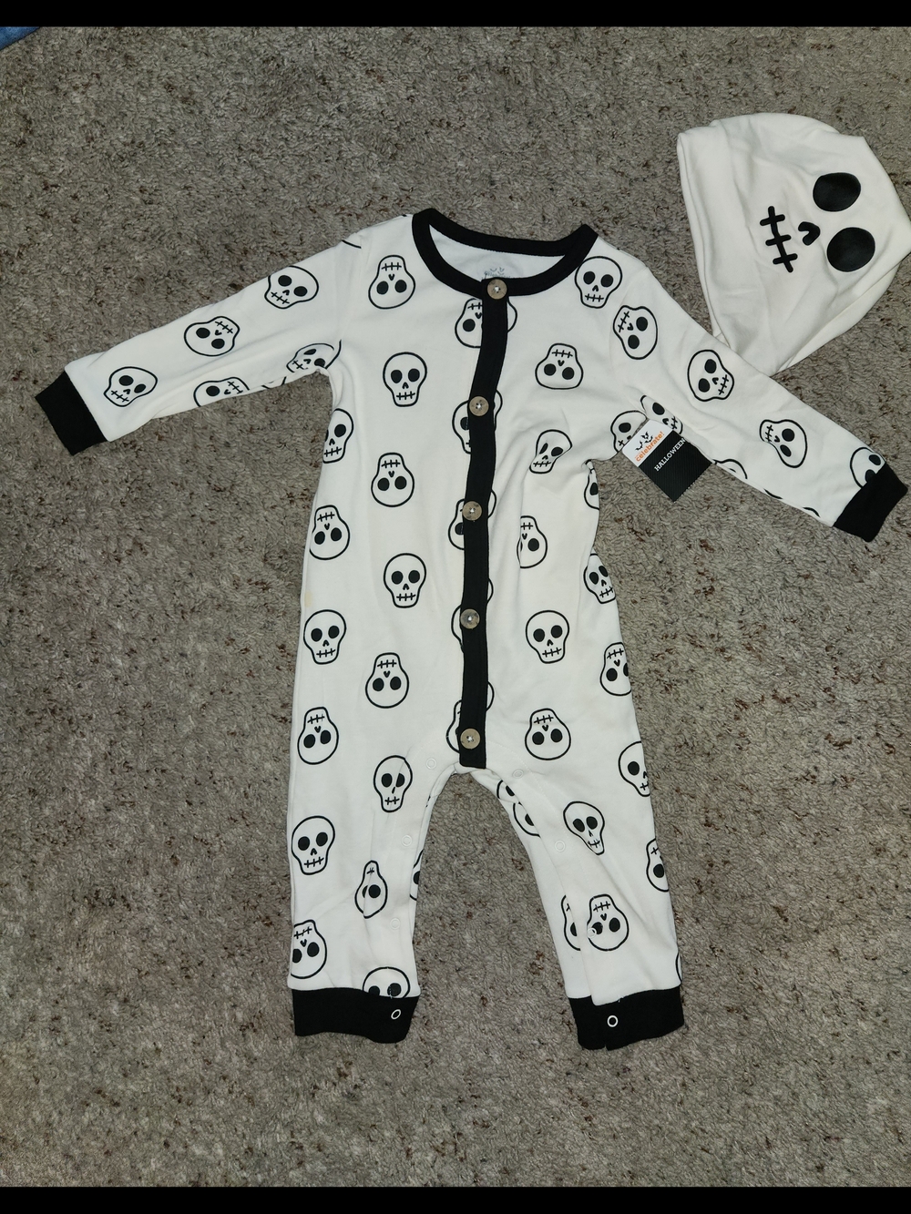 Cream & Black Skull Print Baby One-Piece with Matching Hat